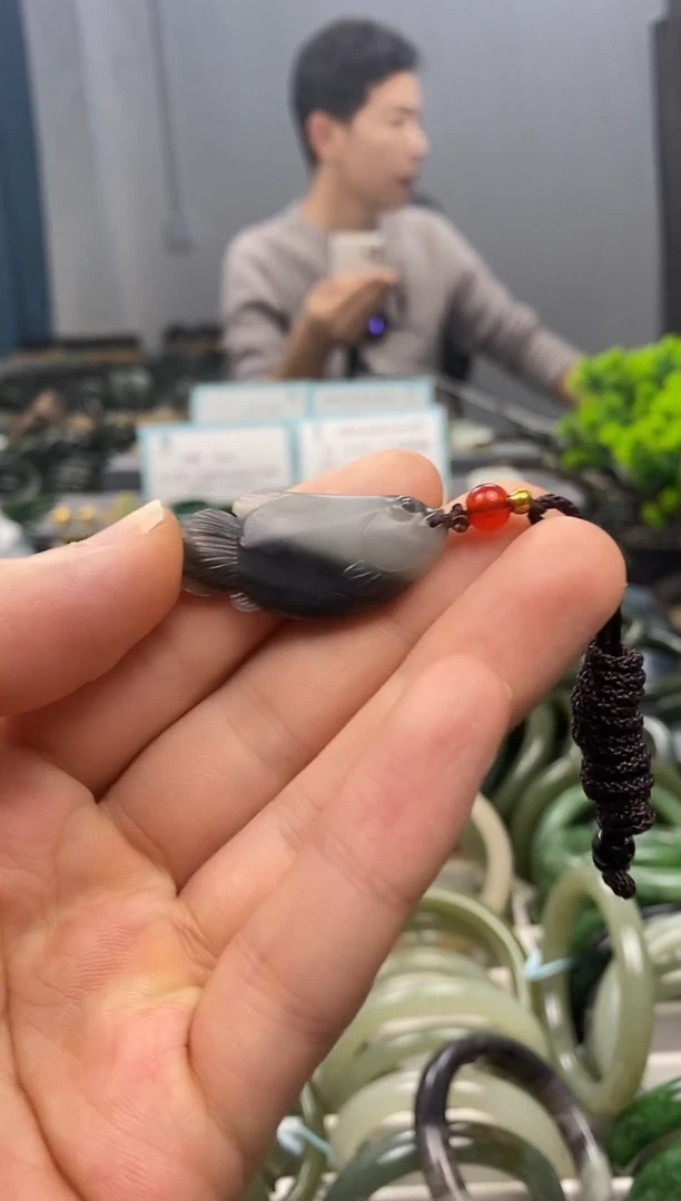 未镶嵌手镯和田玉1