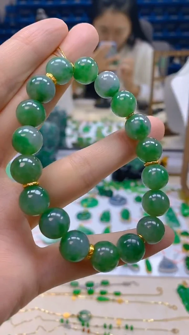 颈饰未镶嵌翡翠新号开播 全场乱卖