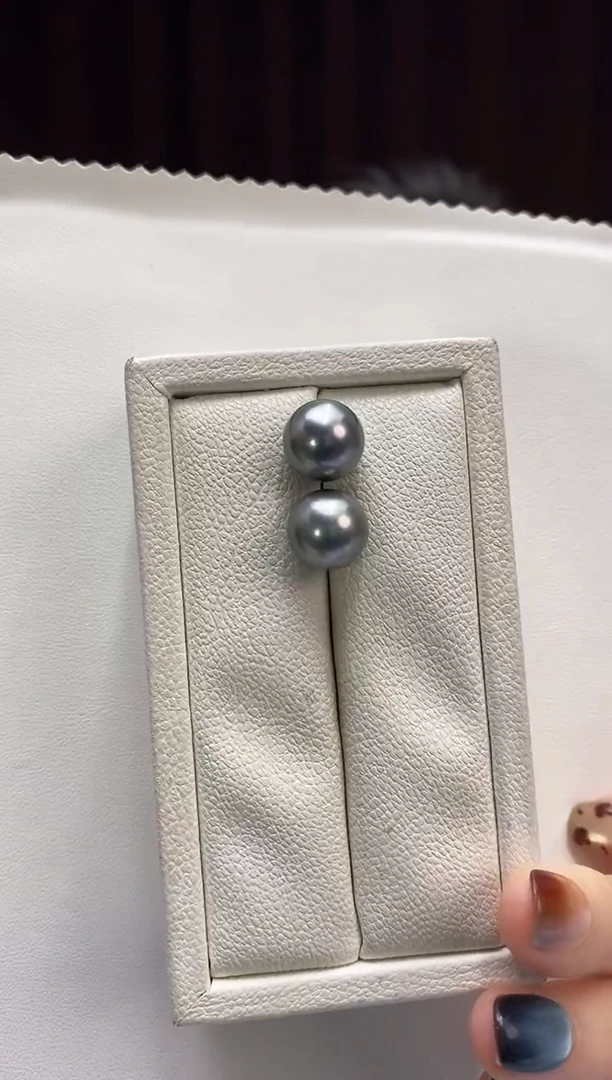 18K金镶嵌耳饰海水珍珠11-12大溪地黑珍珠耳饰