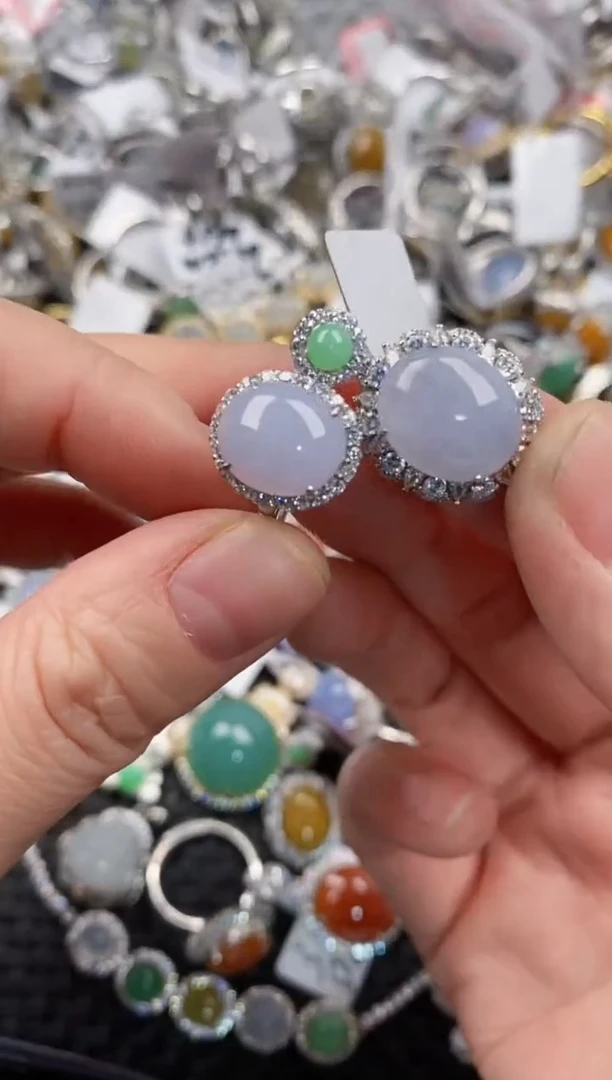 银S925镶嵌戒指翡翠888             4