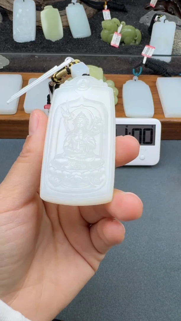 颈饰未镶嵌和田玉M*a2