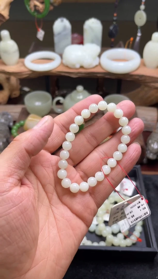 【闪购商品】和田玉手串未镶嵌于田卡8圆珠