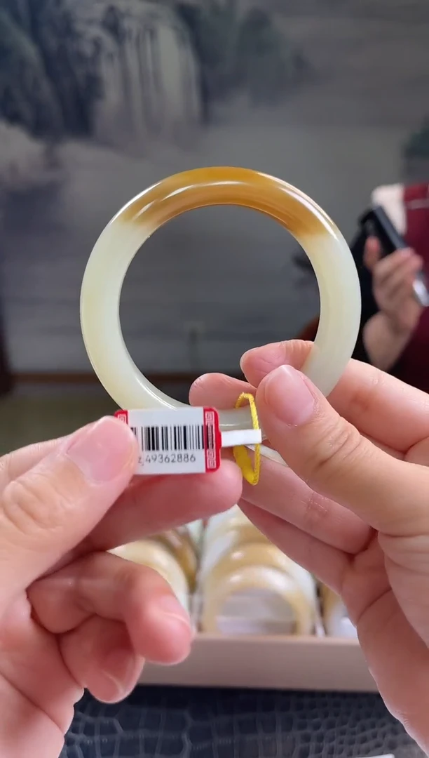 未镶嵌手镯和田玉54-55圈口2886