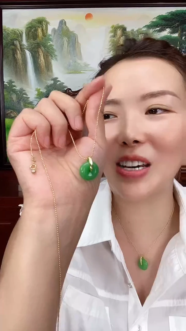 吊坠(赠链)未镶嵌翡翠X22阳绿平安扣