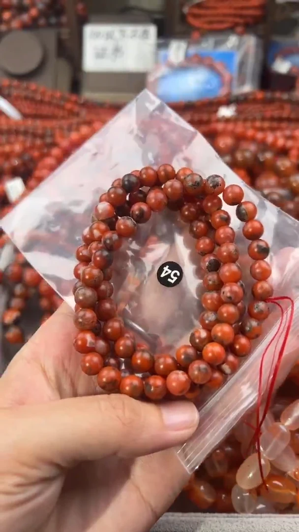 南红玛瑙手串未镶嵌1