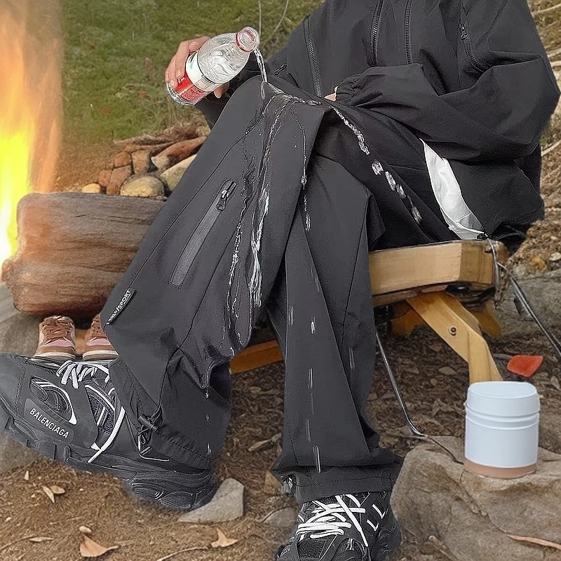 黑色防风防水冲锋裤男款秋冬机能美式伞兵工装裤子加绒户外登山裤