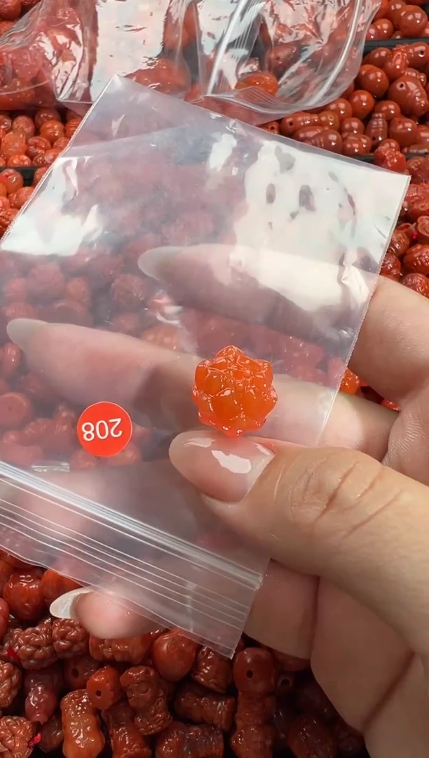 颈饰未镶嵌南红玛瑙11