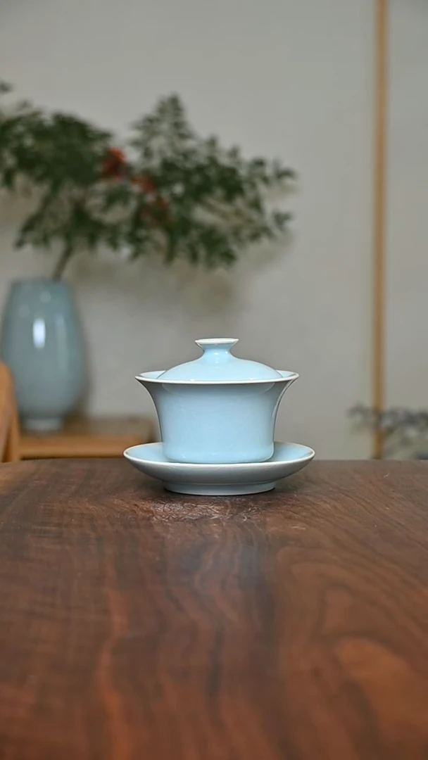 马蹄盖碗 天青 微瑕 朱法喜手签款