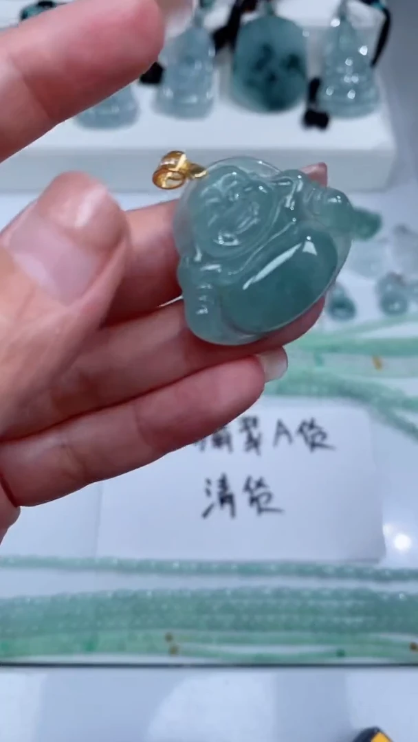 颈饰银S925镶嵌翡翠吊坠