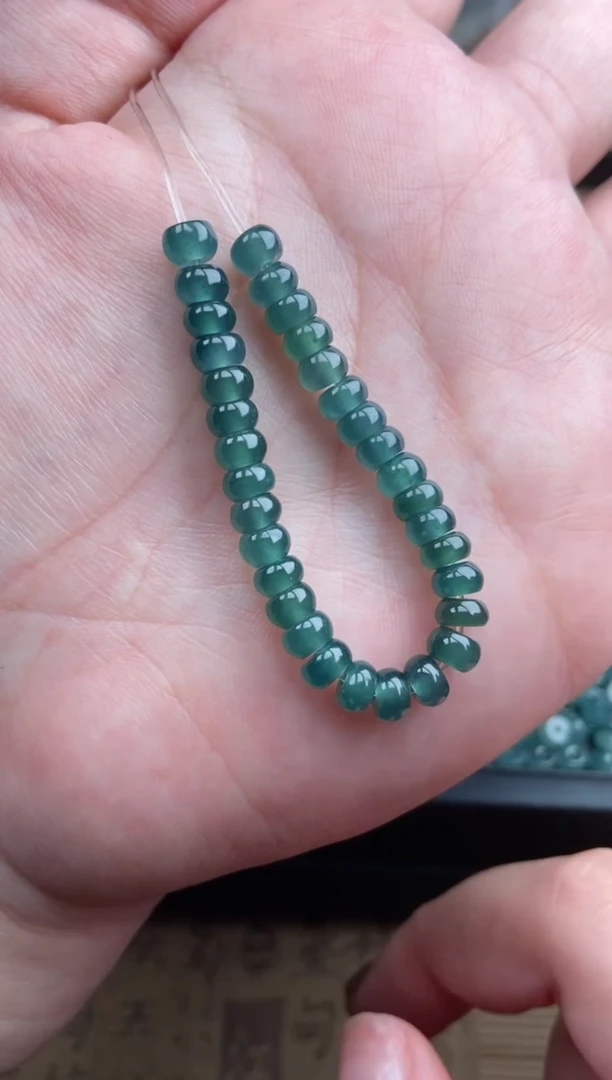 【闪购商品】翡翠手链未镶嵌算盘珠深色