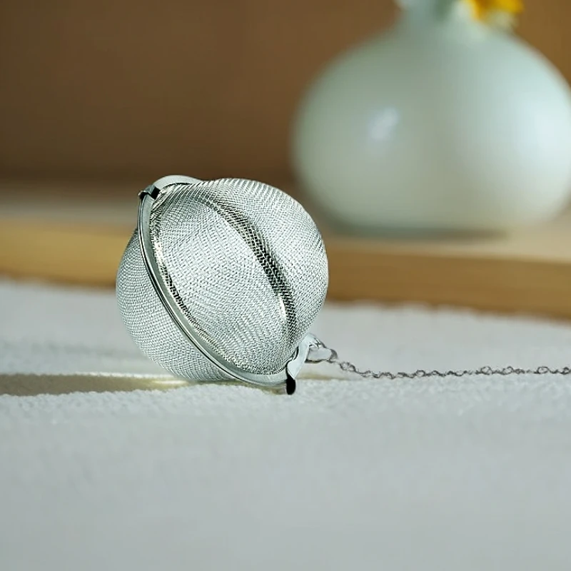 吉春堂铁壶茶球，2024 匠心呈现。优质材料制成，助力煮茶，提升口感