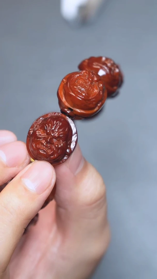 【闪购商品】橄榄核吊坠恶僧回血37号