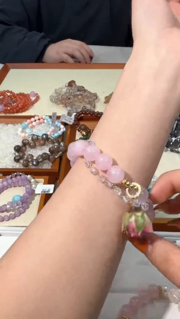 【闪购商品】水晶手链未镶嵌A045粉水永生花提溜款