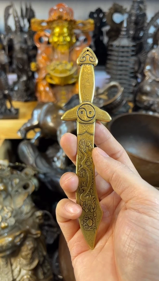 【闪购商品】.刀 案台摆件 物品摆件