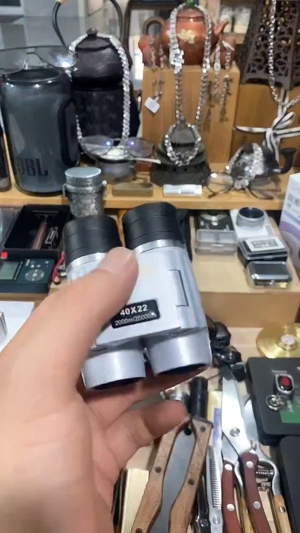 瓷片闪购商品  如图所示