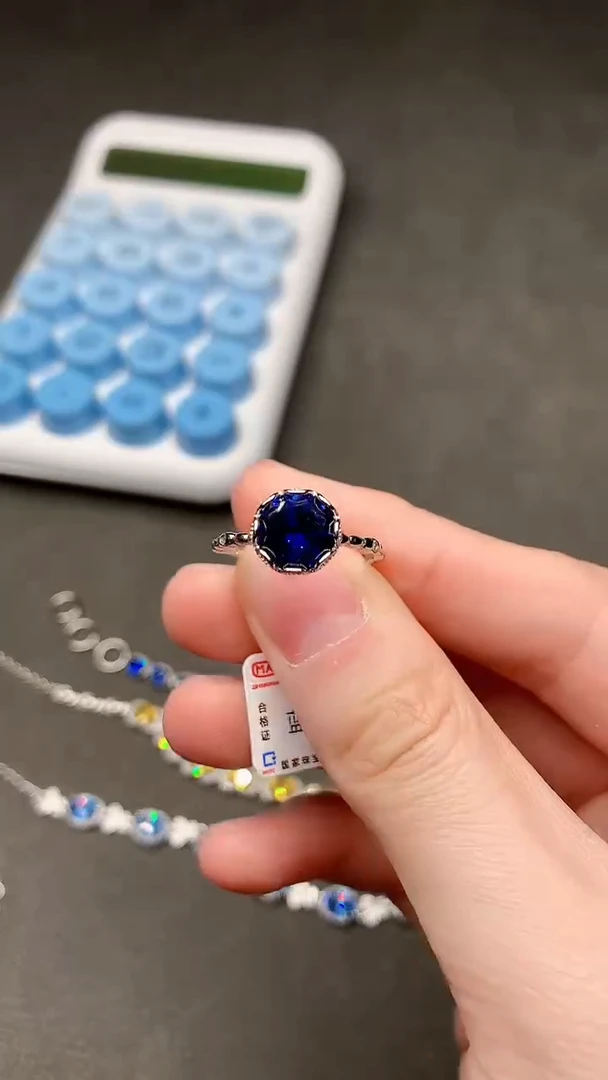 【闪购商品】蓝宝石戒指银S925镶嵌......