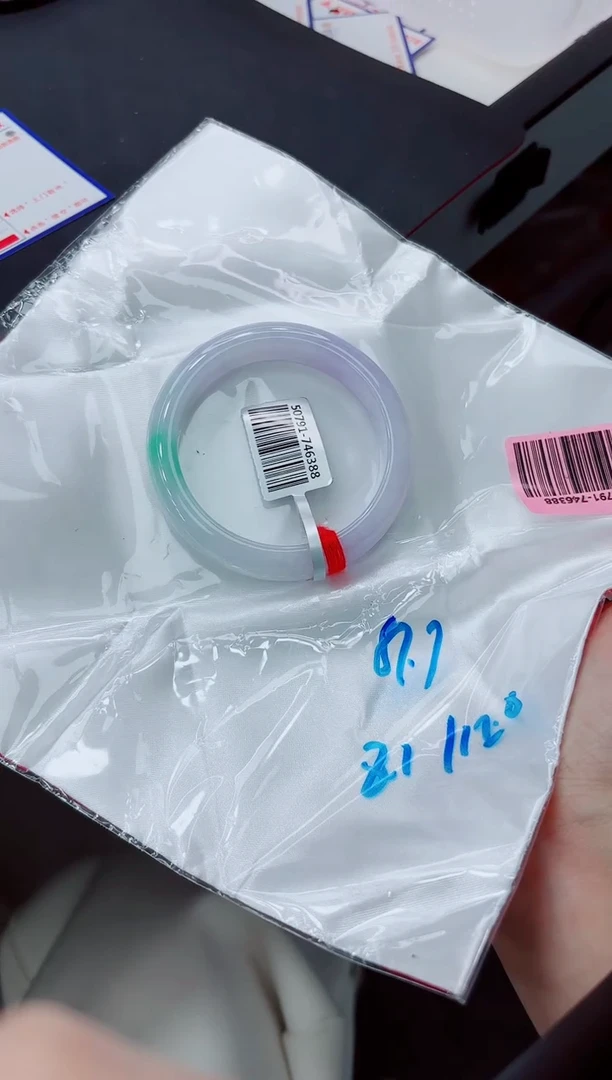 【闪购商品】翡翠手镯未镶嵌0000000000