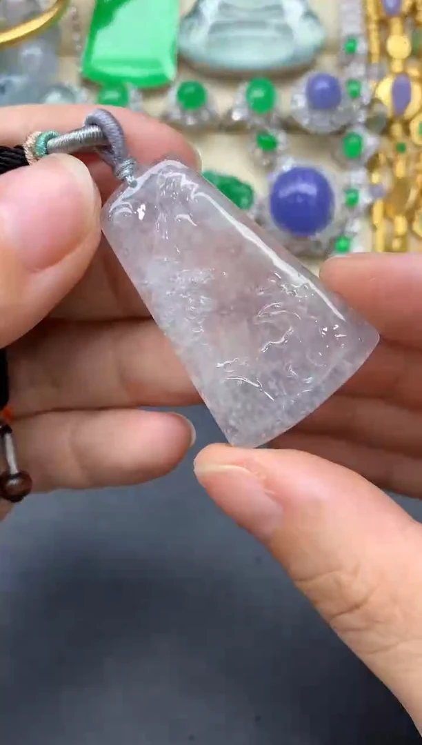 翡翠未镶嵌颈饰252-中国好珍宝