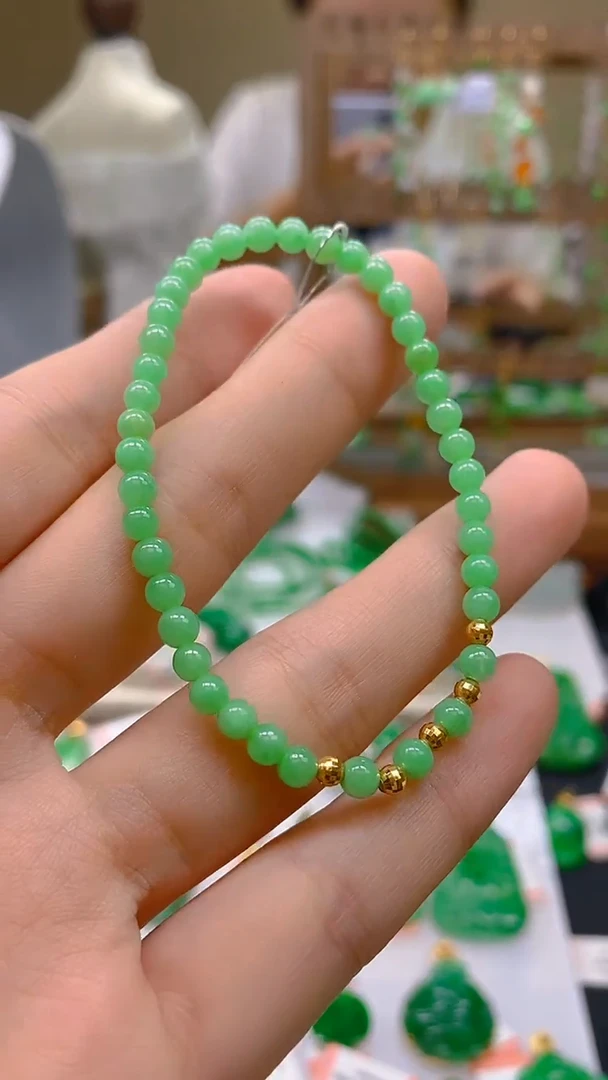 翡翠18K金镶嵌颈饰24小时鉴赏期 超时不退不换