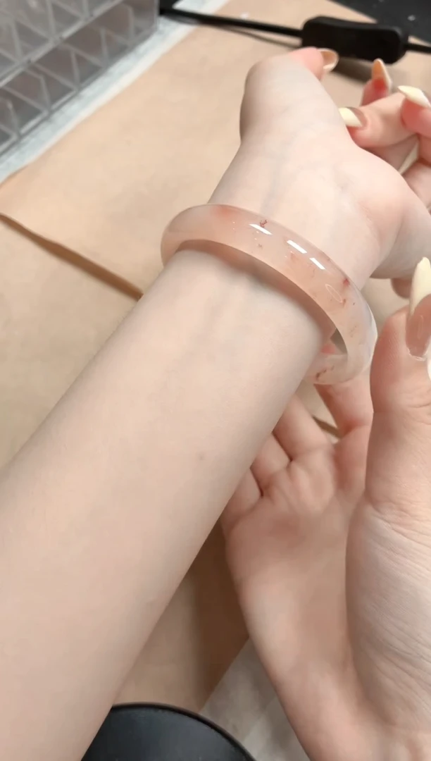 石英质玉手镯未镶嵌192-62.7桃花