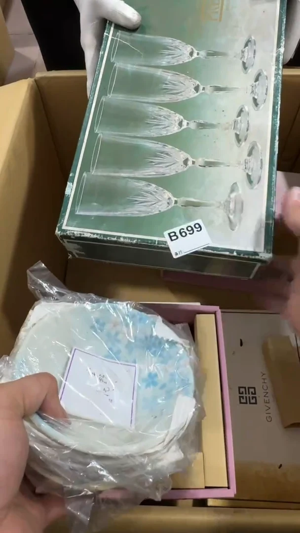 用****9699中古商品，谨慎购买