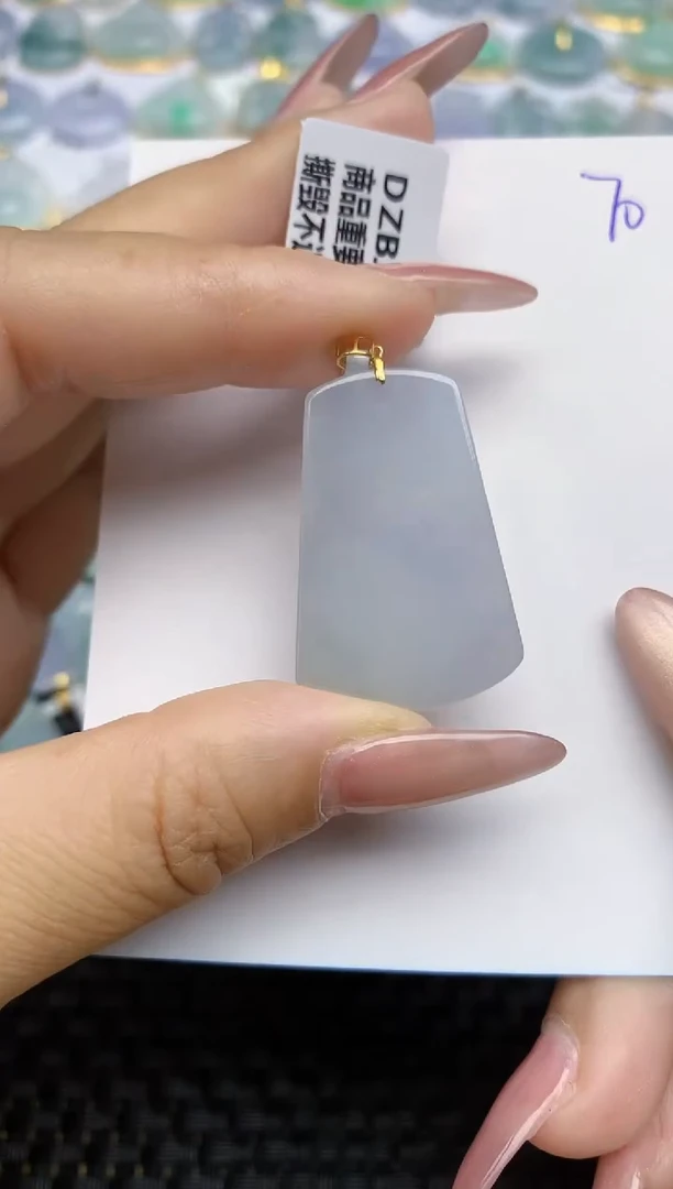 【闪购商品】翡翠颈饰18K金镶嵌天然A货翡翠 70