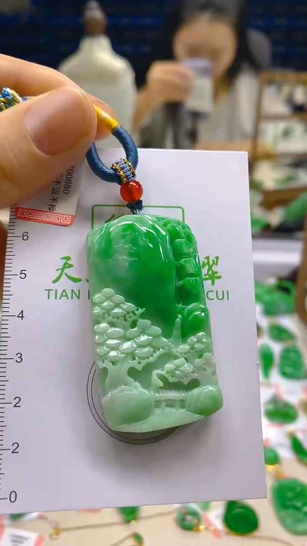 颈饰未镶嵌翡翠新号开播 全场乱卖
