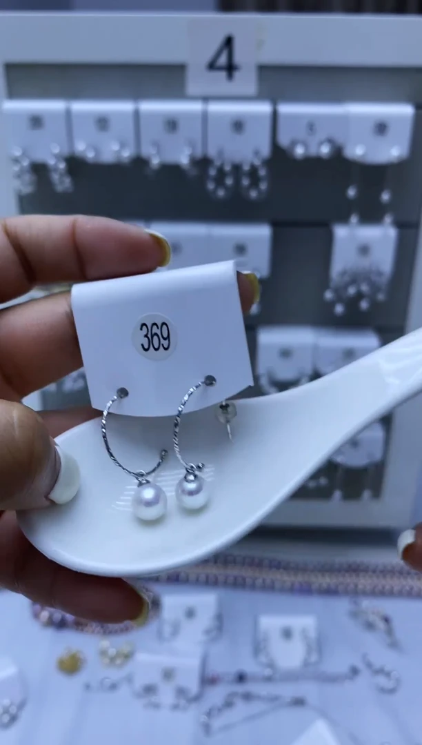 银S925镶嵌耳饰淡水珍珠369