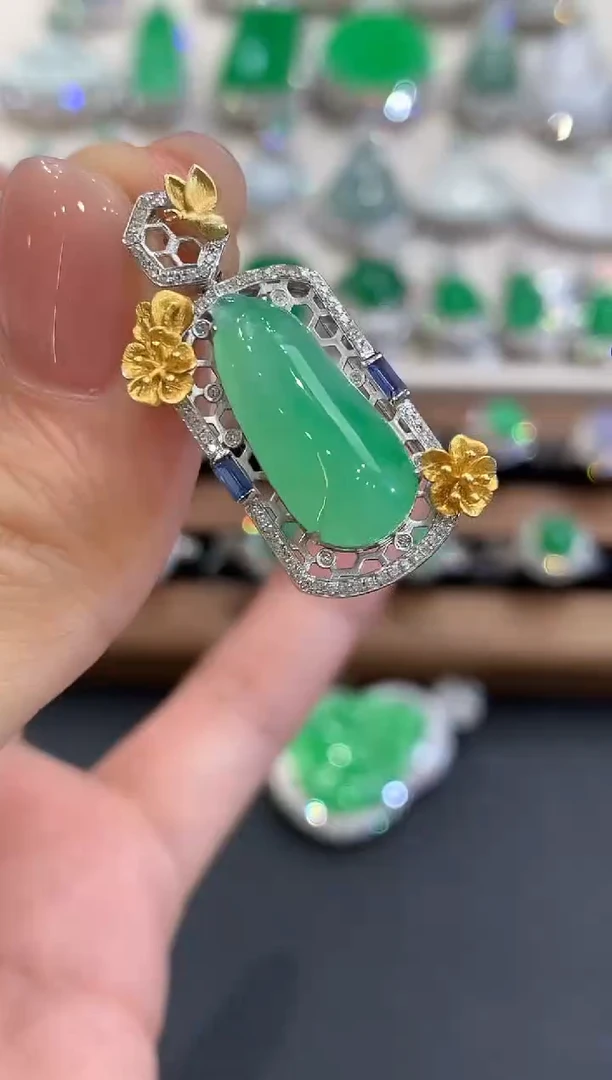 吊坠(不含链)18K金镶嵌翡翠q10