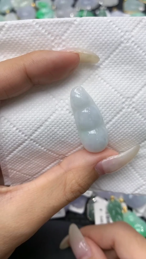 颈饰未镶嵌翡翠11111111111