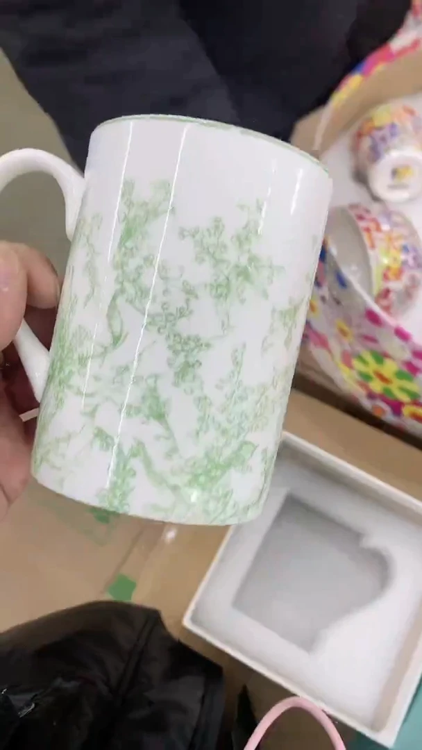 瓷片锅碗瓢盆一件不留@@1