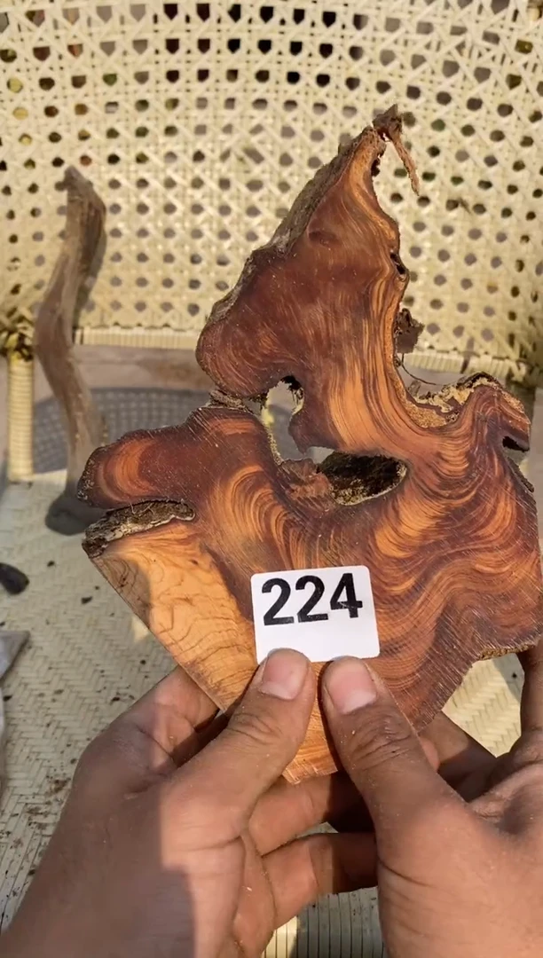 柏木（崖柏）太行陈化崖柏！随机（1单1片）224