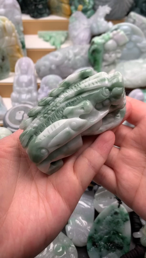 吊坠(不含链)未镶嵌翡翠1