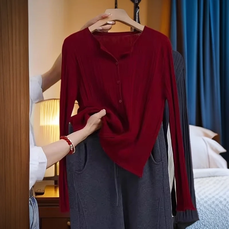秋季女装2025新款时尚气质针织单排扣半开领设计休闲百搭长袖上衣