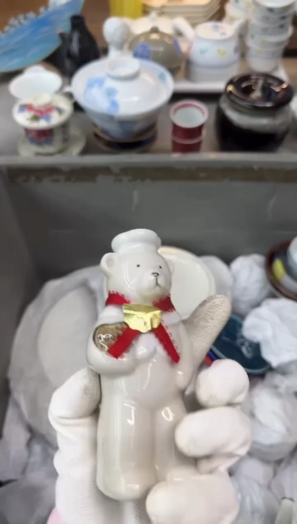 瓷片孤**月瓷器瓷器瓷器瓷器x