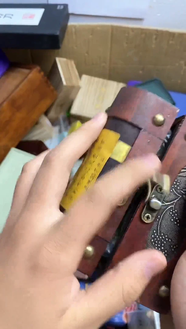 杯刘*子瓷器杯子一物一拍127