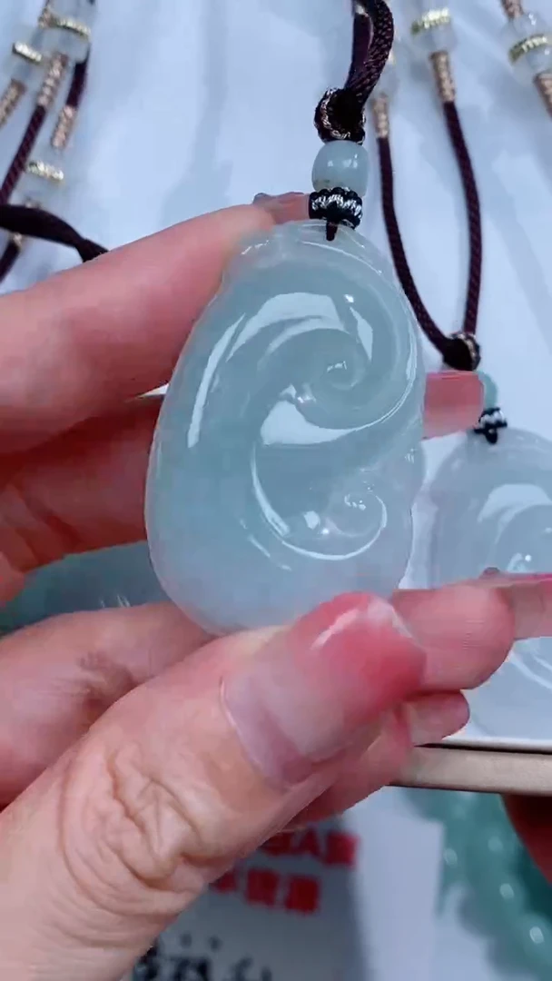 翡翠未镶嵌颈饰吊坠团购多样性发一件