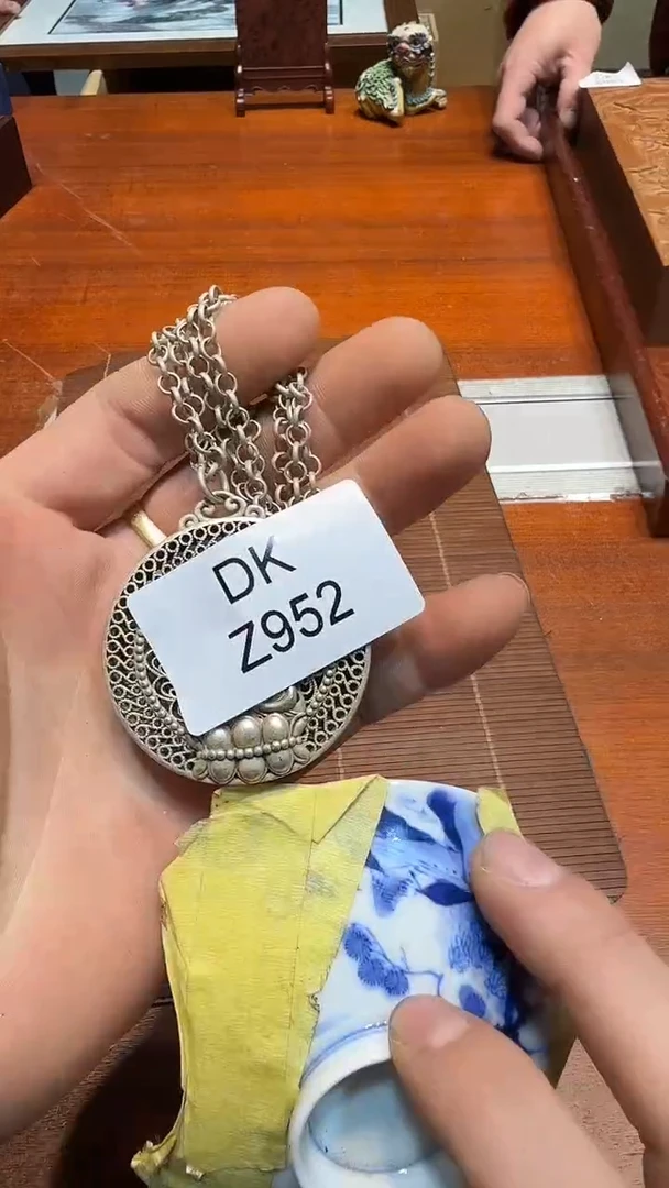 瓷片独*哈哈哈哈哈952