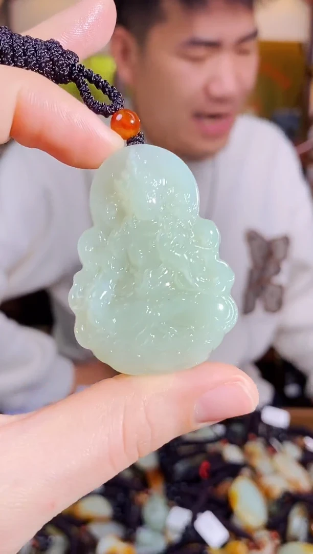 【闪购商品】和田玉颈饰未镶嵌1