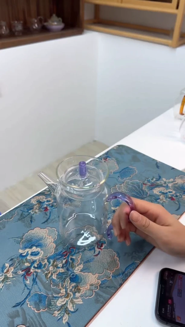 紫色把手壶啊啊啊