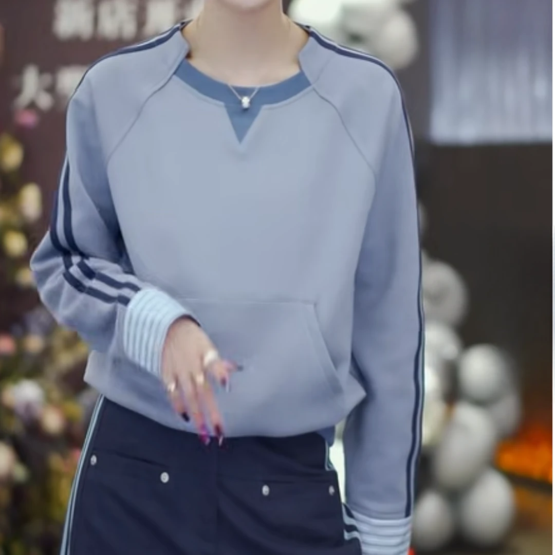 2025新款显瘦不规则裁剪拼接时尚减龄卫衣LK2501860