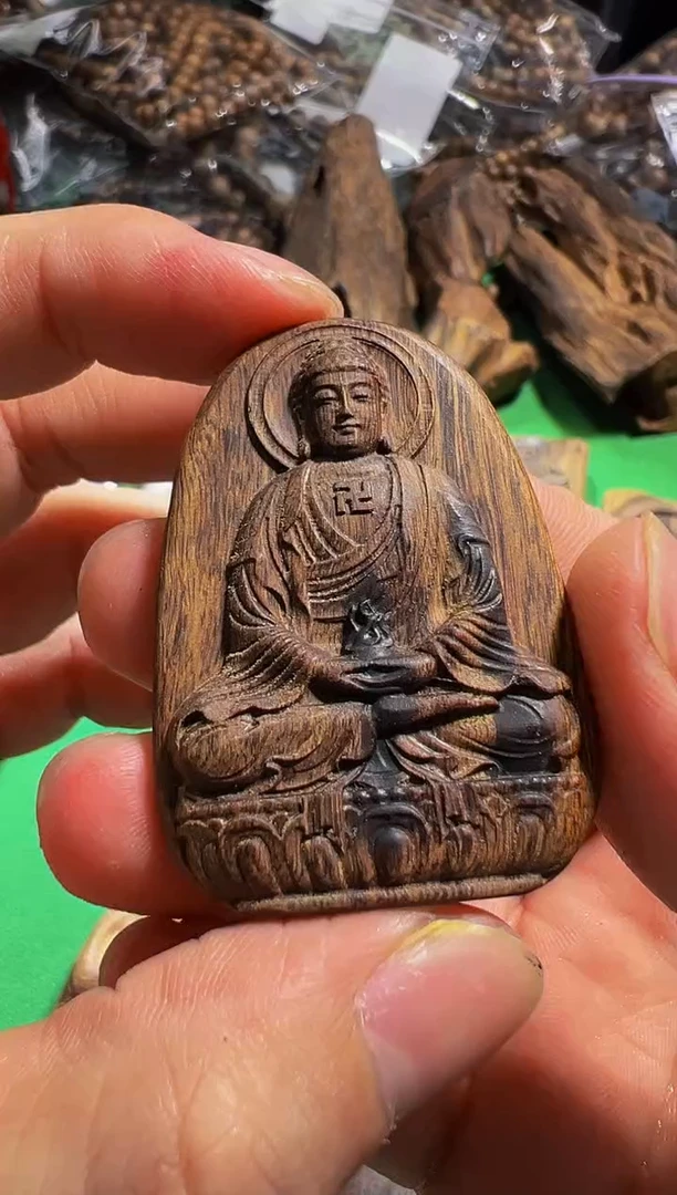 【闪购商品】沉香吊坠123号越南土沉沉水多样性发一