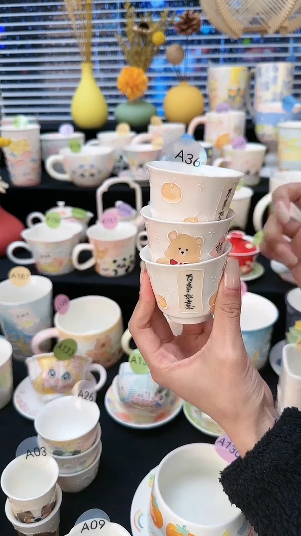 【闪购商品】摆件 景德镇高温立体釉创意瓷