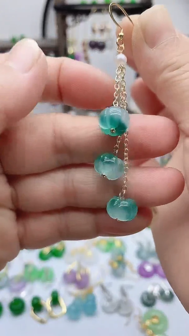 14K金镶嵌石英质玉（天山翠）耳饰852