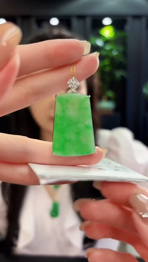 颈饰未镶嵌翡翠缅料A货/支持复检/一件