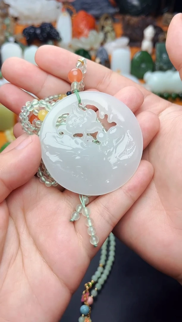 【闪购商品】和田玉颈饰未镶嵌荷花01