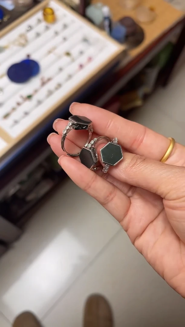 【闪购商品】和田玉戒指银S925镶嵌戒指多样性发货随机发一