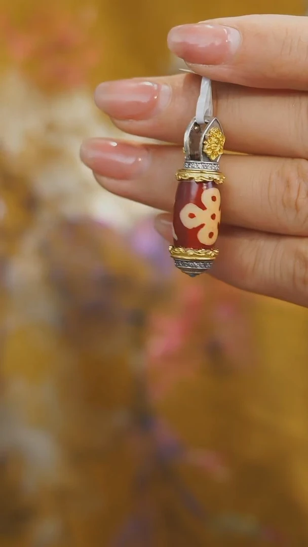 【闪购商品】玛瑙/玉髓吊坠银S925镶嵌多样性发其一