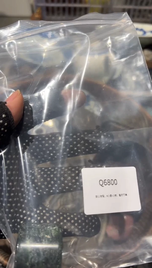 康**子秒拍秒付瓷铜摆件