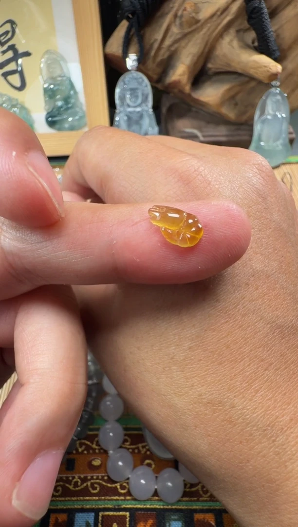 定制翡翠未镶嵌缅甸A货翡翠